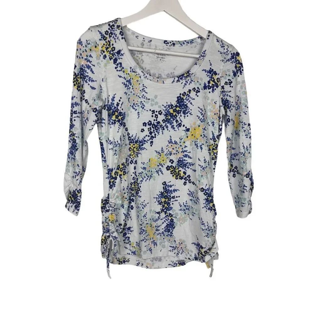 T by Talbots Top Floral 3/4 Sleeve Ruched Sides Scoop Neck size P